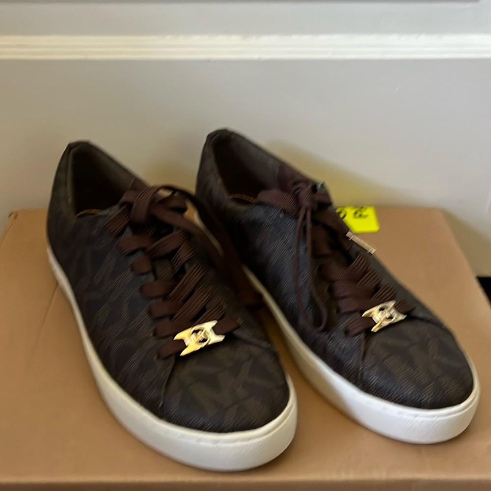 Michael Kors Sneakers